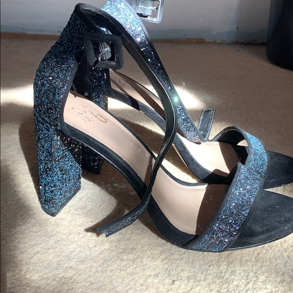 😈BLOC HEEL😈 - Picture 2 of 5